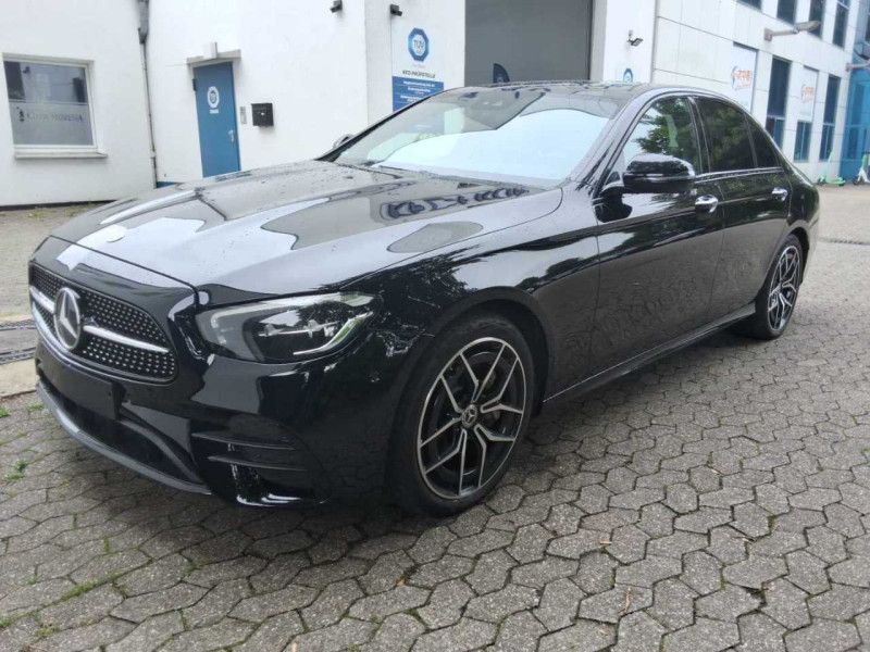 Mercedes-Benz E-Klasse E 300e AMG Line