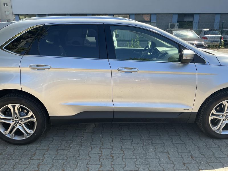 Ford Edge 2.0 TDCi Bi-Turbo Titanium 4x4 — zdjęcie 7