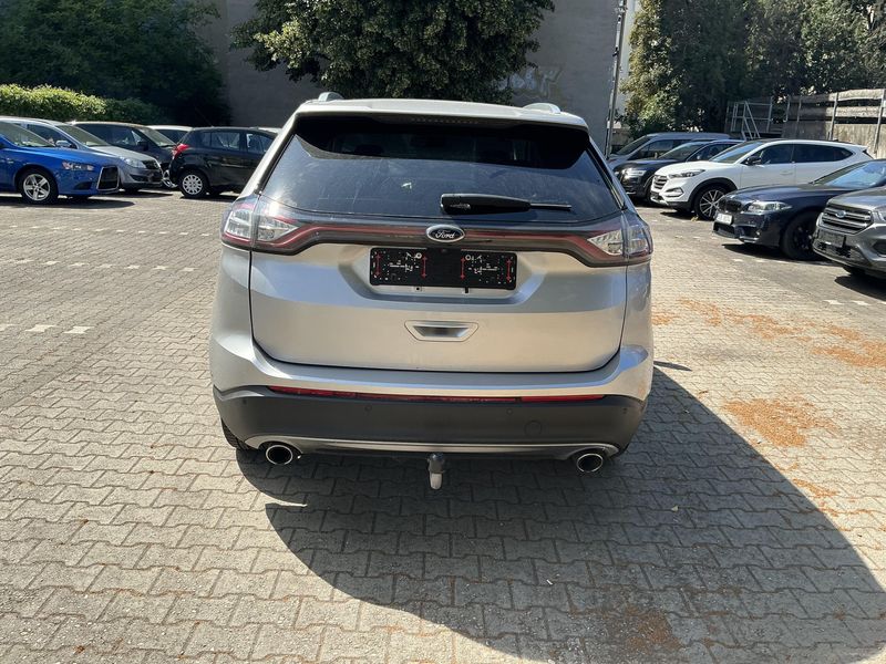 Ford Edge 2.0 TDCi Bi-Turbo Titanium 4x4 — zdjęcie 5