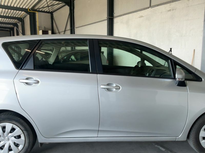 Toyota Verso-S 1.33 Dual VVT-i Life — zdjęcie 7