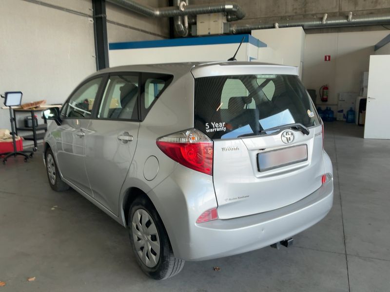 Toyota Verso-S 1.33 Dual VVT-i Life — zdjęcie 3