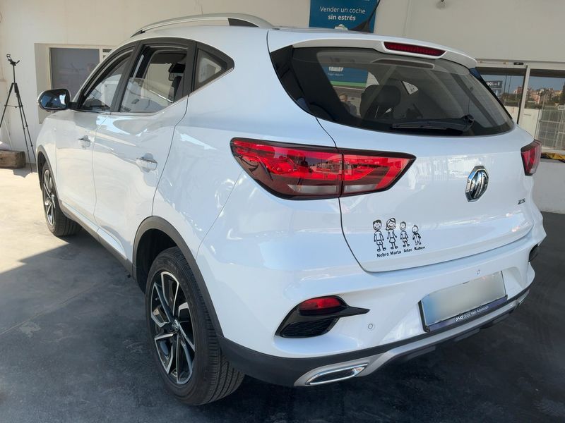 MG ZS 1.5 VTi Luxury — zdjęcie 3