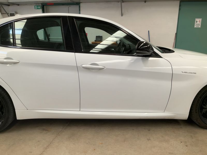 Alfa Romeo Giulia 2.2 JTDM Veloce — zdjęcie 7