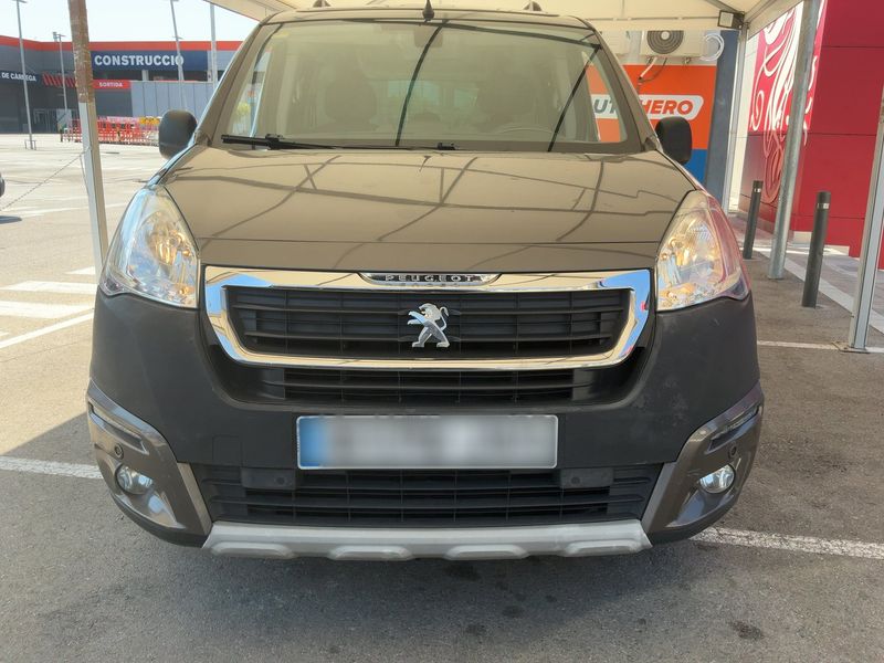 Peugeot Partner 1.6 Blue-HDi Outdoor — zdjęcie 9