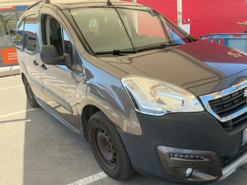 Peugeot Partner 1.6 Blue-HDi Outdoor — zdjęcie 8