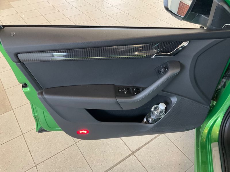 Skoda Octavia 2.0 TDI RS 2017 – снимка 26