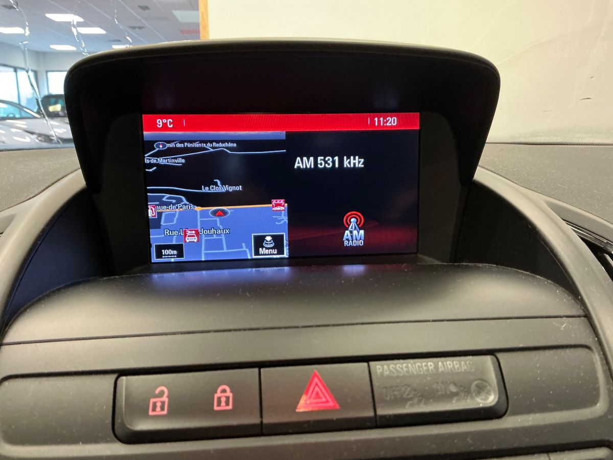 Opel Zafira 2015 — photo 38