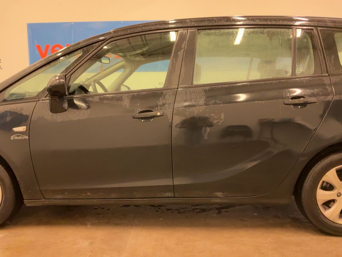 Opel Zafira 2015 — photo 5