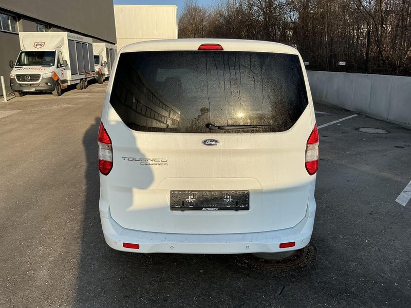 Ford Tourneo 1.0 EcoBoost Trend — zdjęcie 5