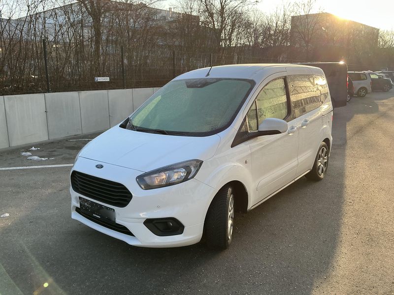 Ford Tourneo 1.0 EcoBoost Trend — zdjęcie 2