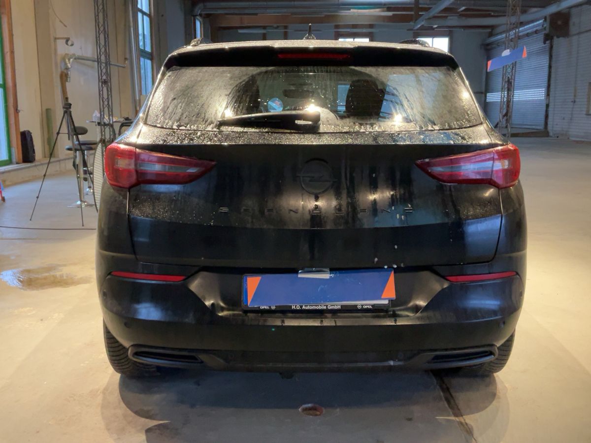 Opel Grandland 2022 — photo 8