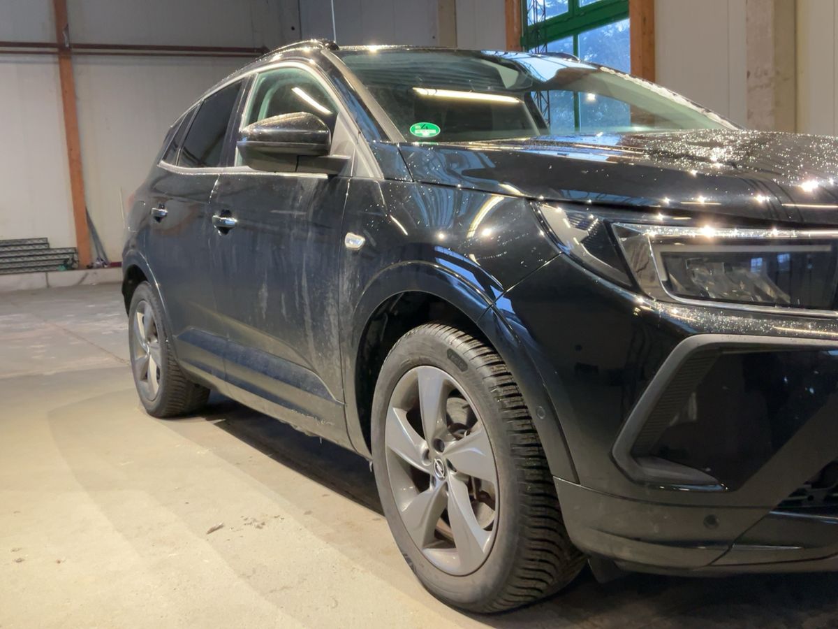 Opel Grandland 2022 — photo 13