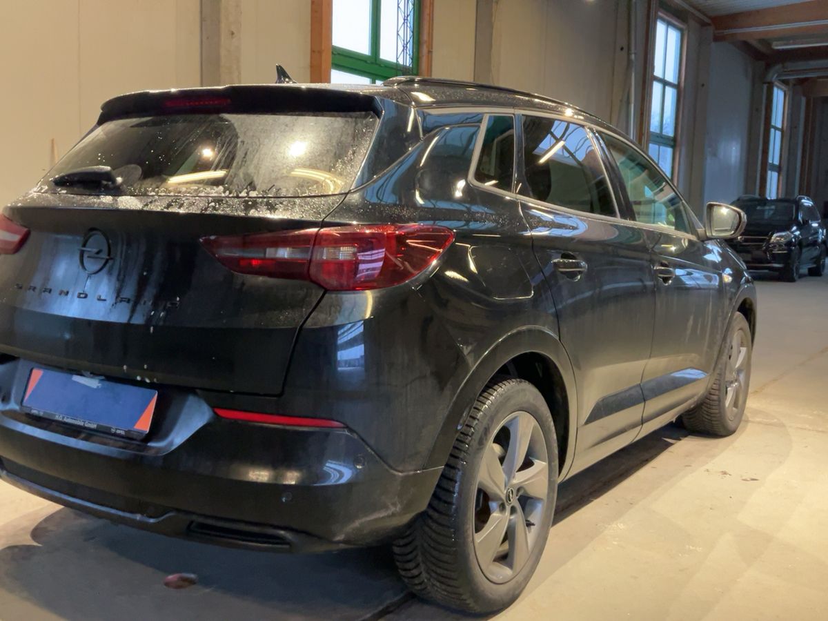 Opel Grandland 2022 — photo 9