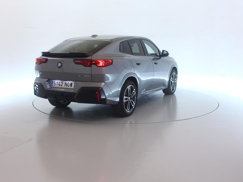 BMW X2 sDrive 20d Mild-Hybrid M Sport — zdjęcie 5