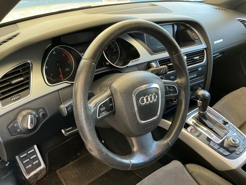 Audi A5 2.7 V6 TDI 2009 – снимка 24