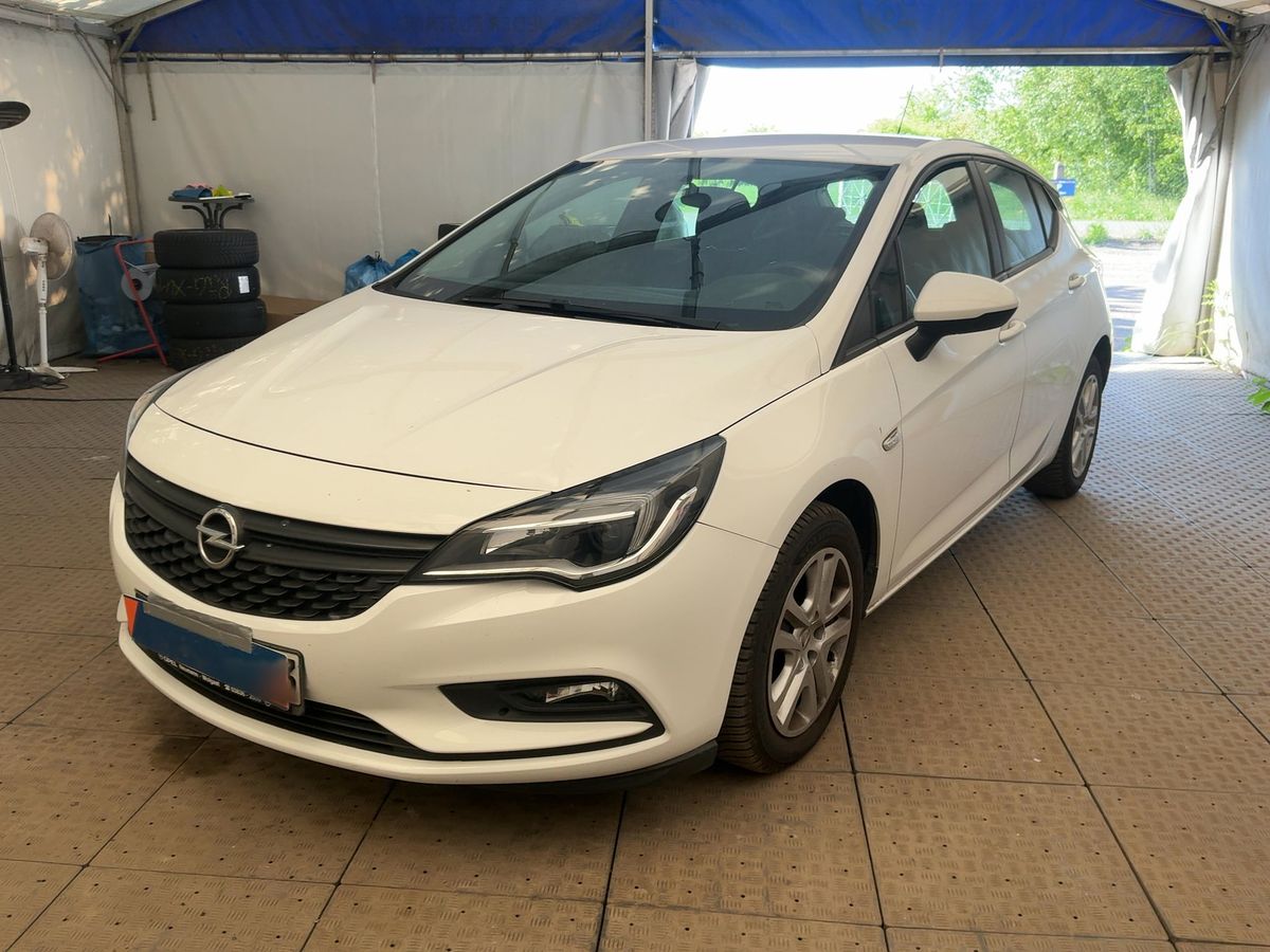 Opel Astra 2015