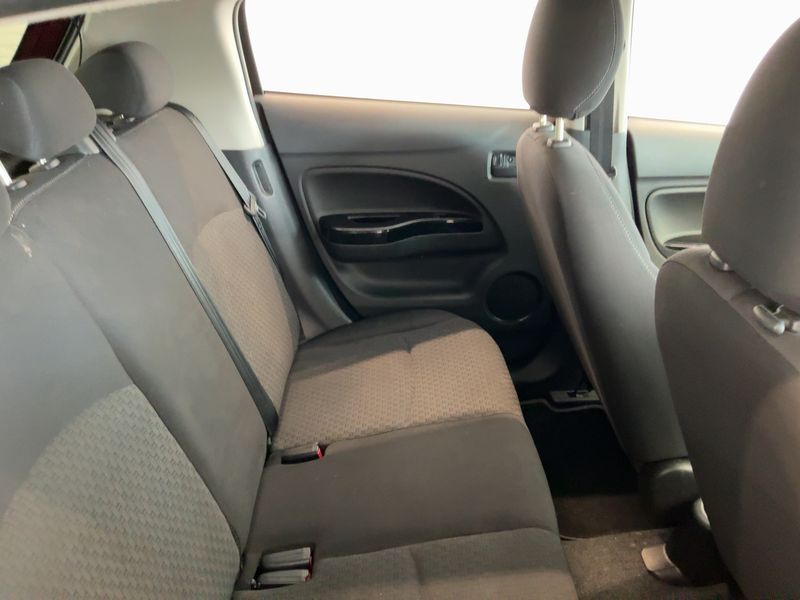 Mitsubishi Space Star 1.2 Intro Edition+ — zdjęcie 14