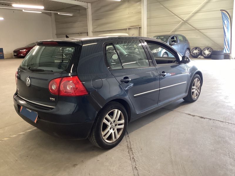 Volkswagen Golf V 1.9 TDI United — zdjęcie 2