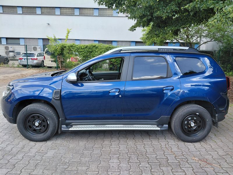 Dacia Duster 1.6 SCe Prestige — zdjęcie 4