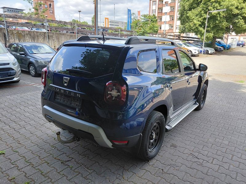 Dacia Duster 1.6 SCe Prestige — zdjęcie 6