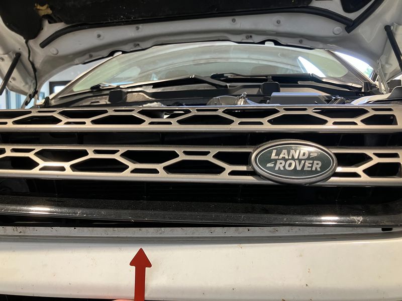 Land Rover Discovery Sport 2.0 Td4 SE AWD 2017 – снимка 32