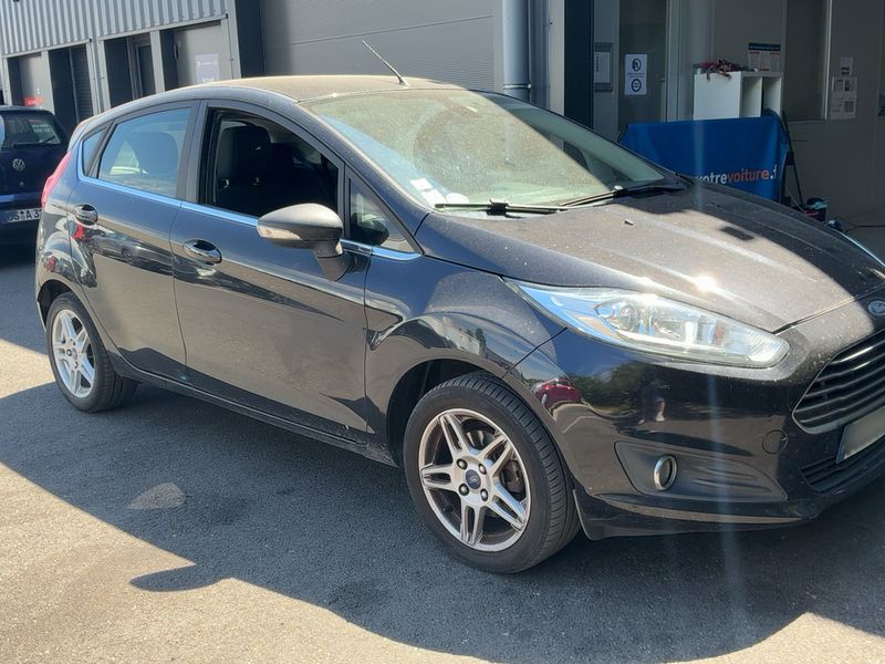 Ford Fiesta 1.0 EcoBoost Titanium 2015 – снимка 12