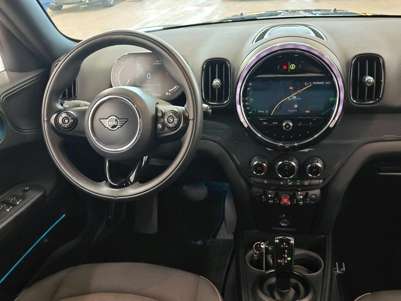 MINI Countryman Cooper — zdjęcie 6