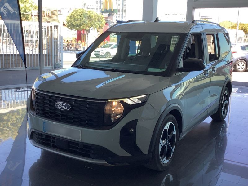 Ford Tourneo Courier 1.0 EcoBoost Active