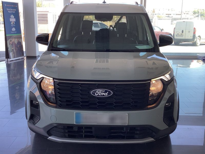 Ford Tourneo Courier 1.0 EcoBoost Active — zdjęcie 9