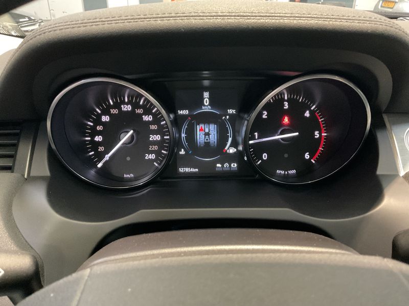 Land Rover Evoque 2.0 Td4 Pure — zdjęcie 13