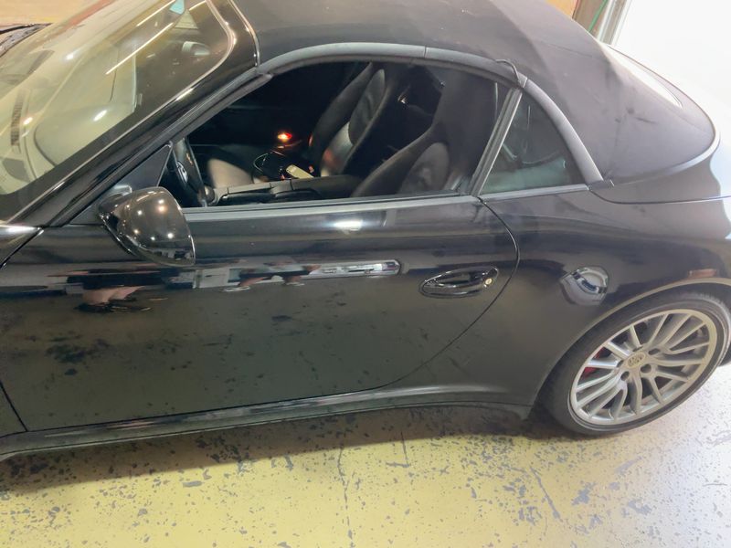 Porsche 911 997 Carrera 4S Cabrio — zdjęcie 4