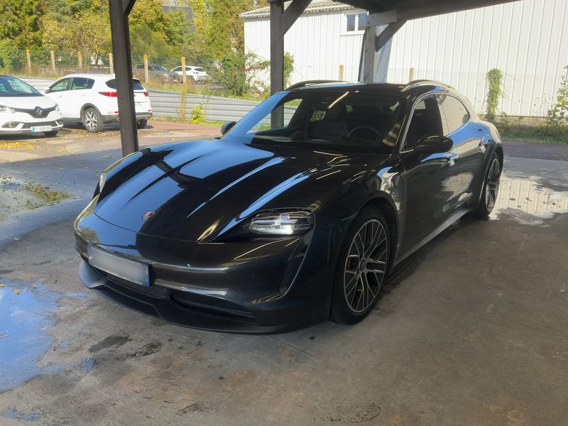 Porsche Taycan Sport Turismo
