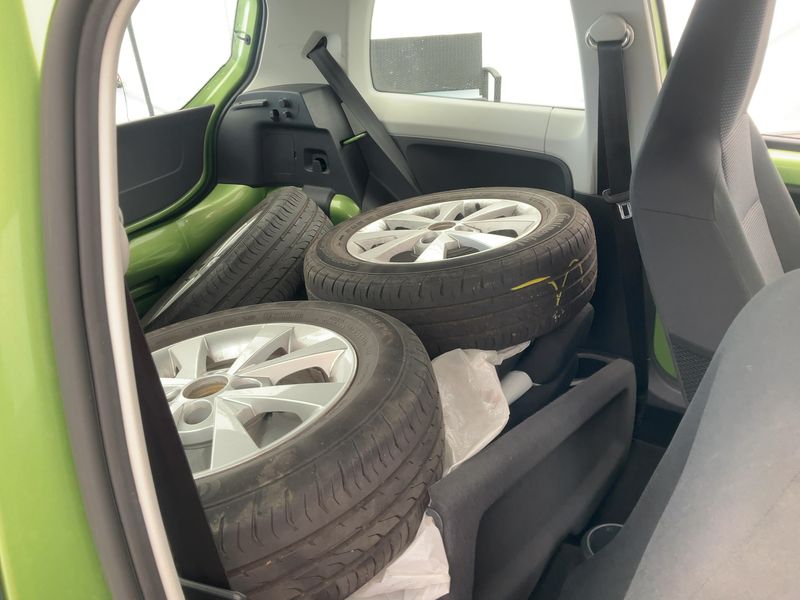 Skoda Citigo 1.0 MPI Elegance — zdjęcie 14