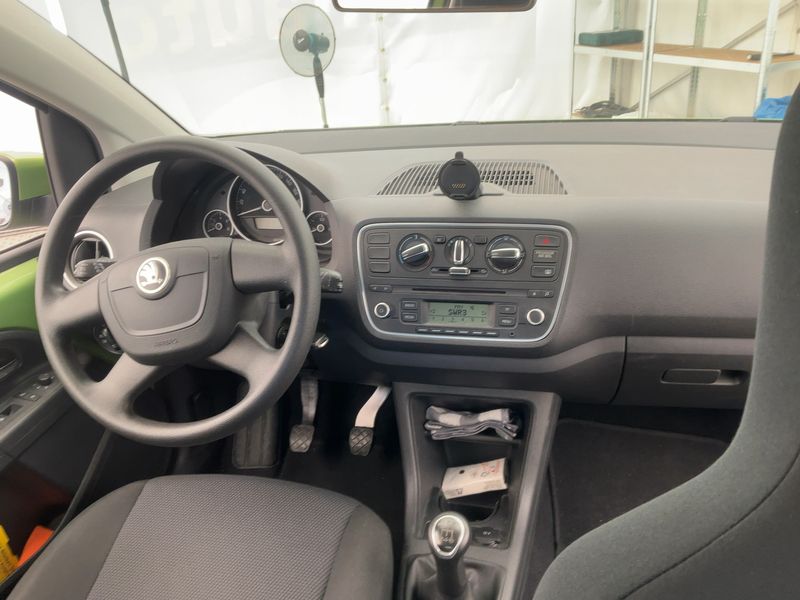 Skoda Citigo 1.0 MPI Elegance — zdjęcie 12