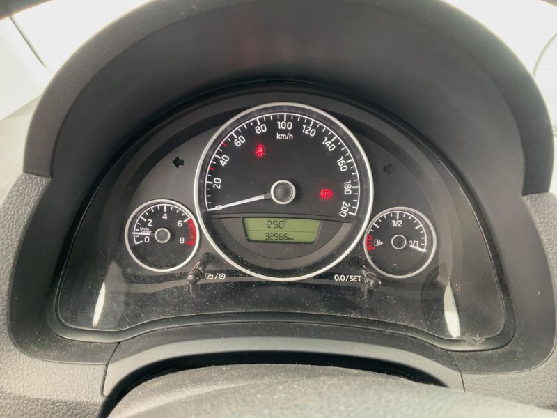 Skoda Citigo 1.0 MPI Elegance — zdjęcie 13