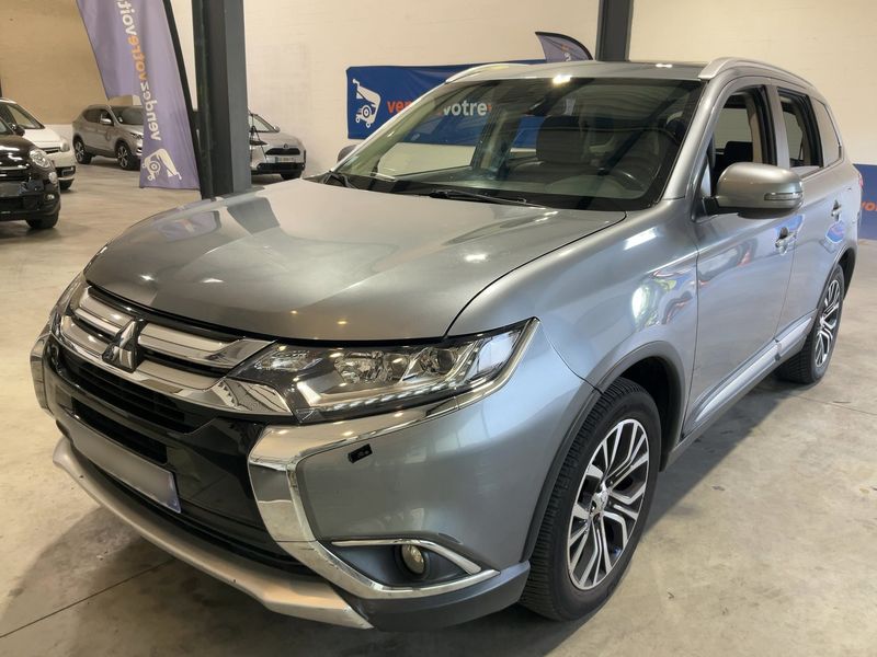 Mitsubishi Outlander 2.2 DI-D Intense ClearTec 4WD — zdjęcie 1