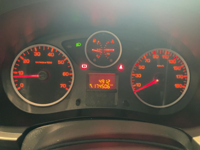 Peugeot Partner 1.6 Blue-HDi Active 2017 – снимка 18