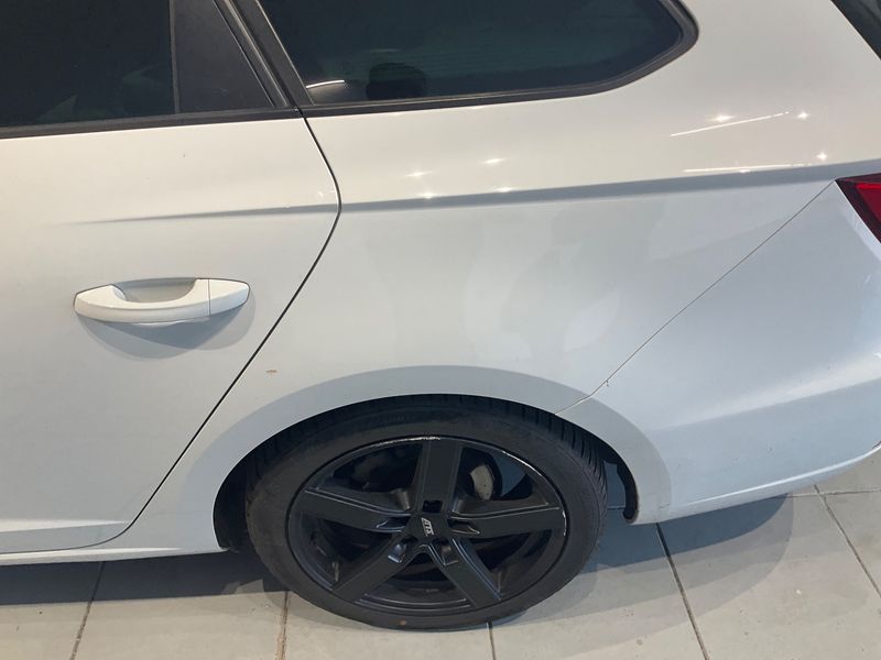 Seat Leon 2.0 TDI FR 2016 – снимка 29