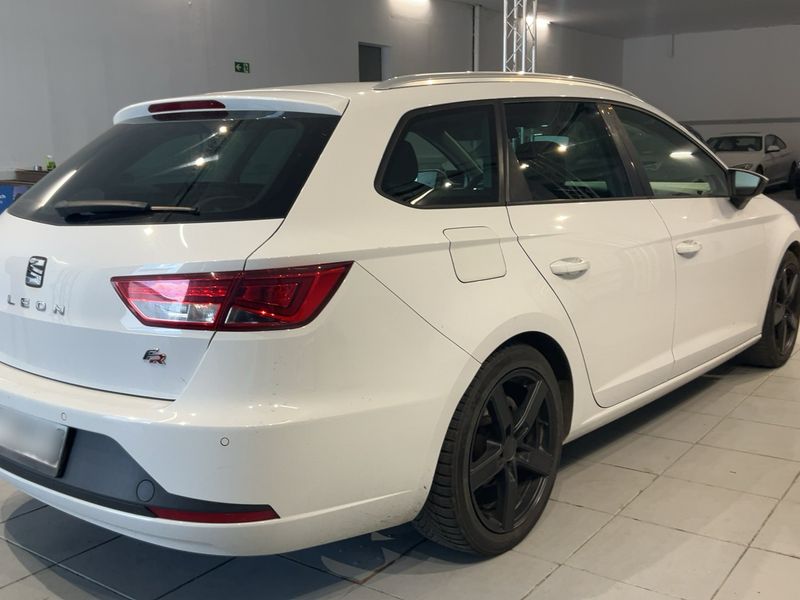 Seat Leon 2.0 TDI FR 2016 – снимка 8