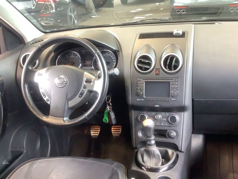 Nissan Qashqai 1.6 dCi 360 — zdjęcie 12