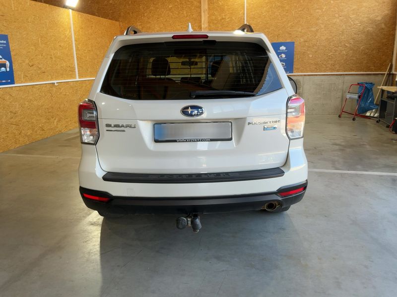 Subaru Forester 2.0 Diesel Active — zdjęcie 5