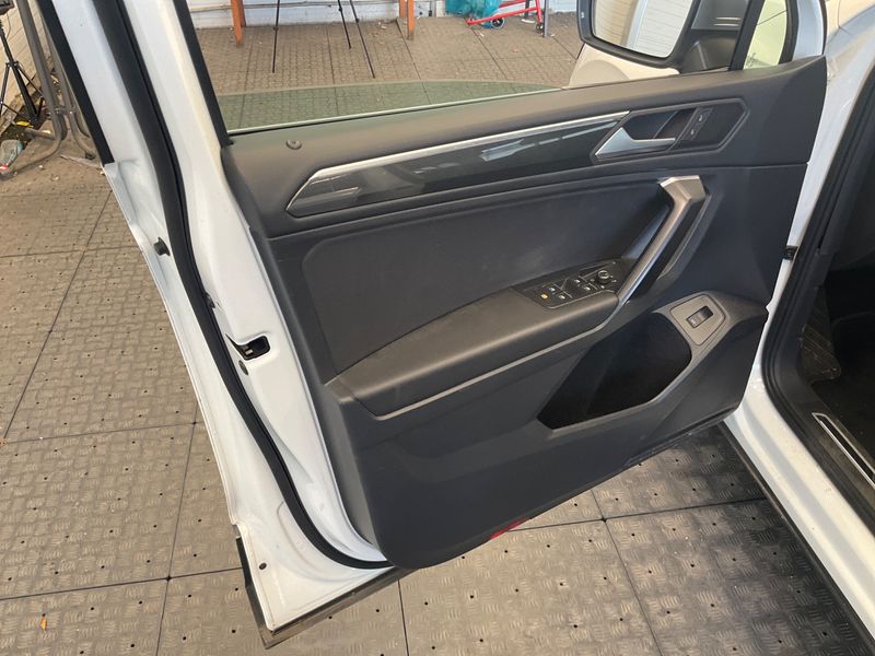 Volkswagen Tiguan Allspace 1.5 TSI ACT Highline 2021 – снимка 32