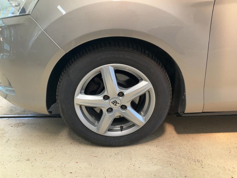 Ford B-Max 1.6 TDCi Titanium 2015 – снимка 3