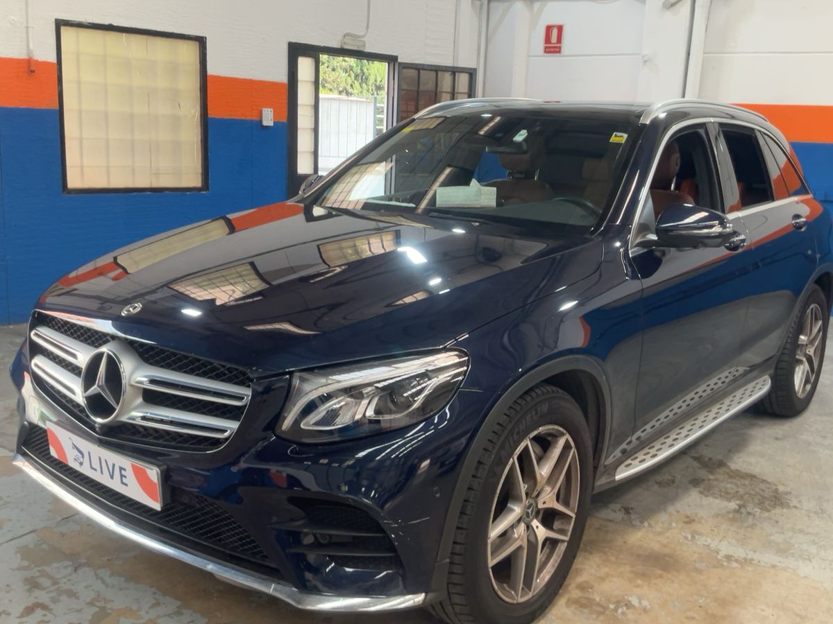 Mercedes-Benz GLC-Klasse GLC 220 4Matic AMG Line
