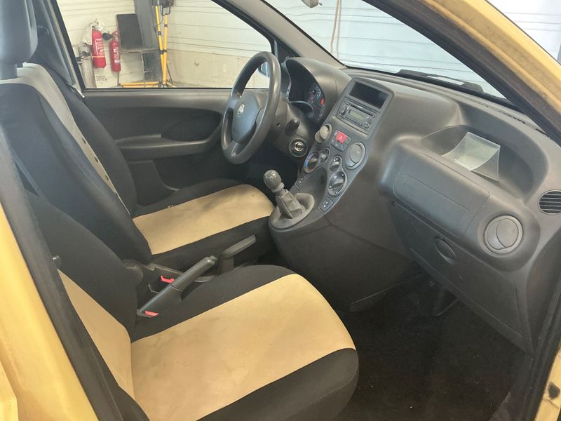 Fiat Panda 1.2 Dynamic — zdjęcie 3
