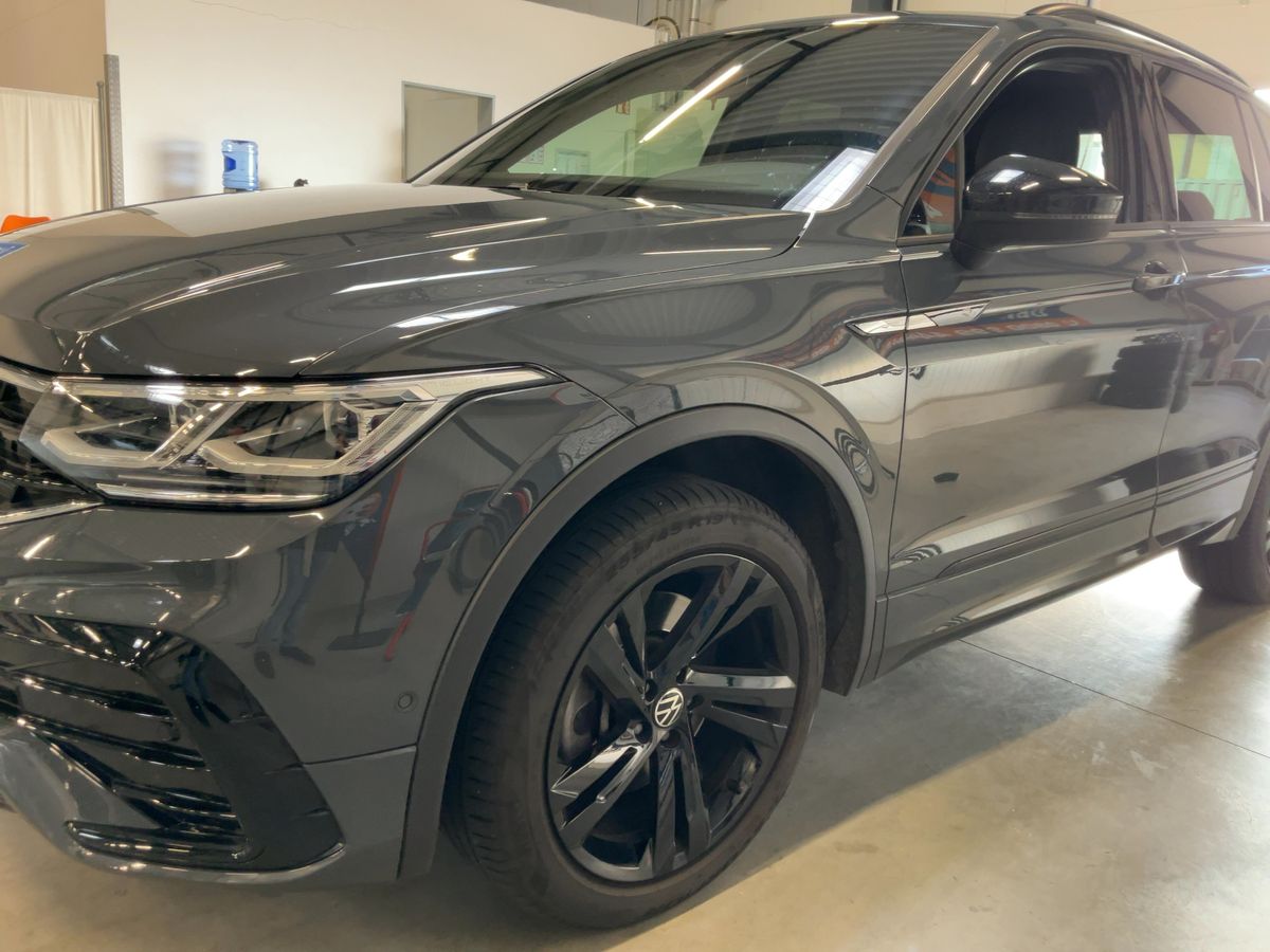 Volkswagen Tiguan 2.0 TDI R-Line 4Motion