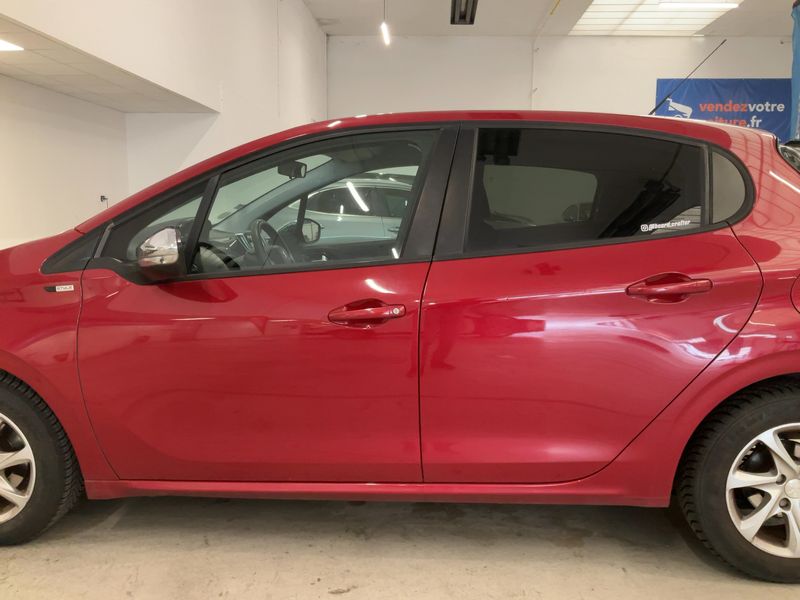 Peugeot 208 1.6 HDi Style — zdjęcie 4