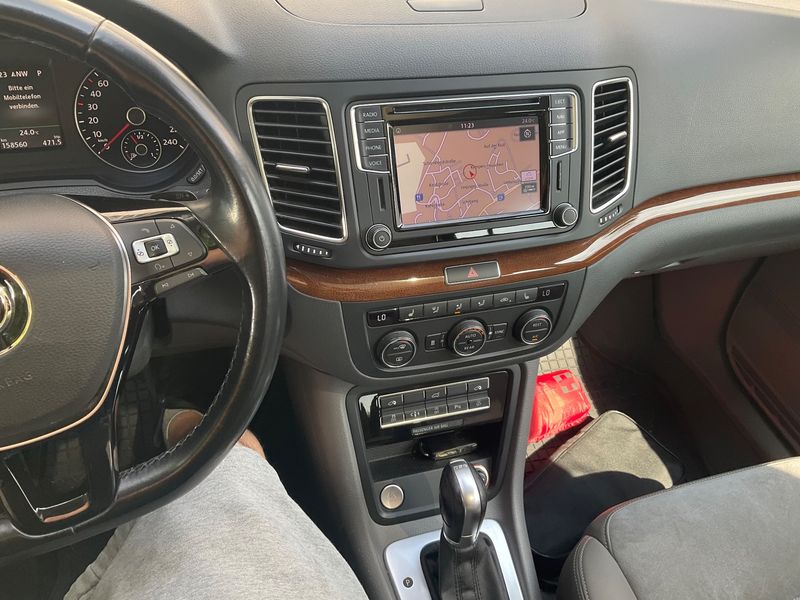 Volkswagen Sharan 2.0 TDI Highline BlueMotion Tech — zdjęcie 12