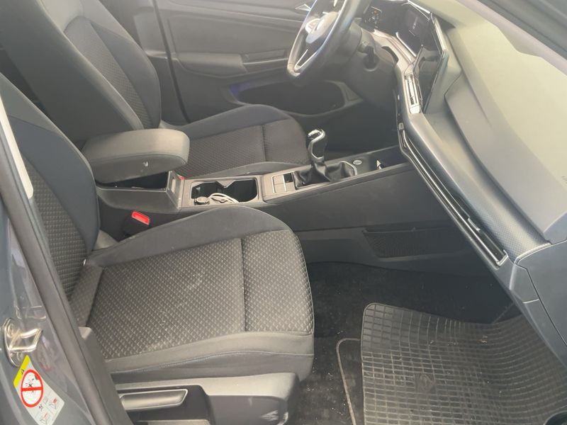 Volkswagen Golf VIII 1.0 TSI United — zdjęcie 11