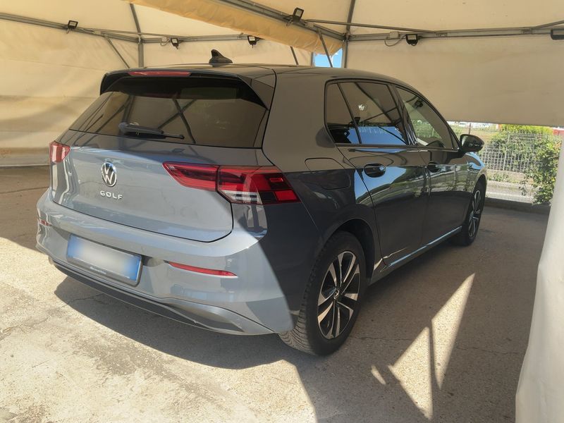 Volkswagen Golf VIII 1.0 TSI United — zdjęcie 6